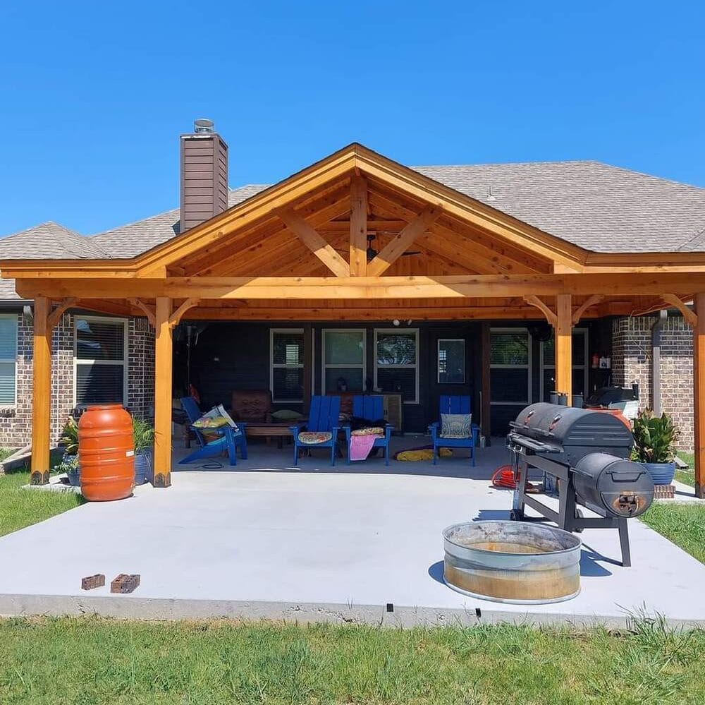 Emerson Turf Outdoor Living 3 - Emerson Pro Services Outdoor Living Space